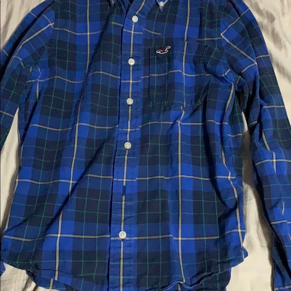 Hollister button up - Picture 2 of 3
